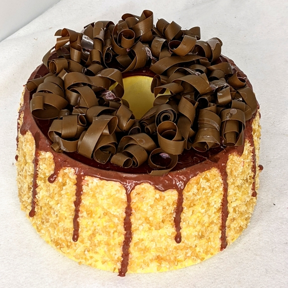 Fake Cake With Faux Chocolate Shavings and Drizzle - Picture 1 of 7